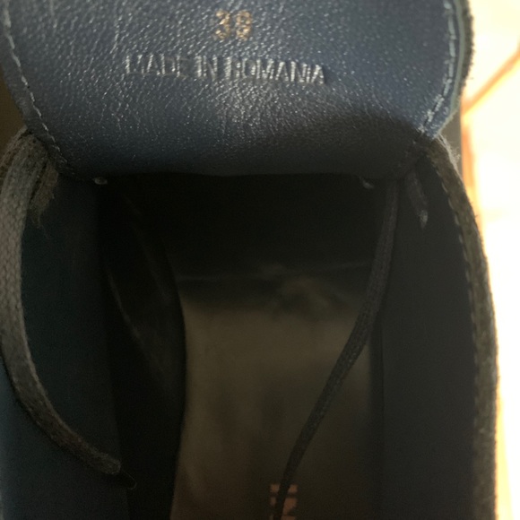 Pollini blue suede ankle boots, blue, size 39 - Picture 7 of 8